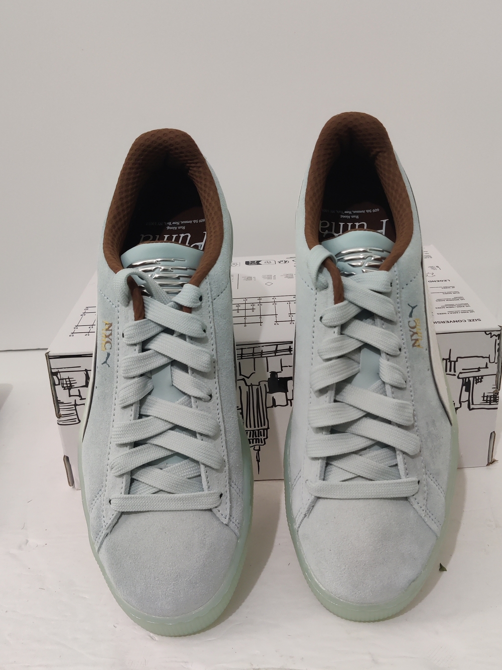 Ladies Size 9.5 - Puma Suede NYC Long Run Pack 400842 01 New In Box - Picture 4 of 9